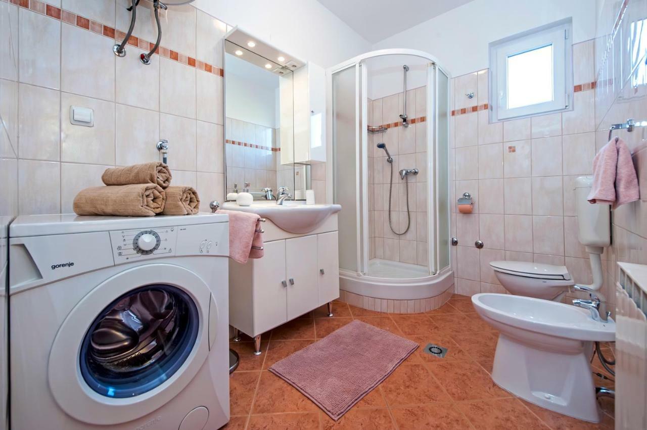 Apartment Ivo Rovinj Luaran gambar
