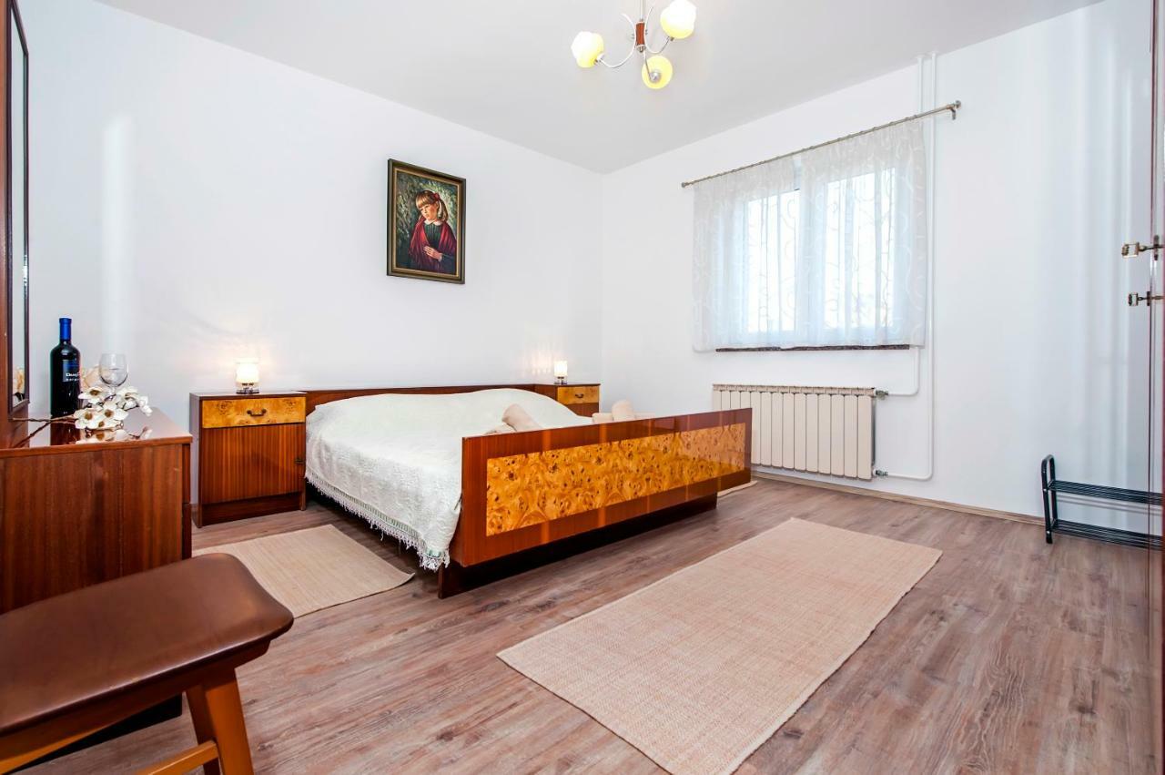 Apartment Ivo Rovinj Luaran gambar